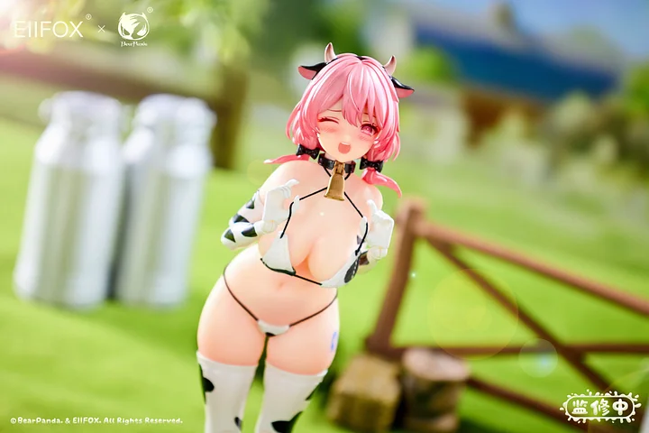 EIIFOX X BearPanda - Milk Cow MOMO Action Figure Licensed