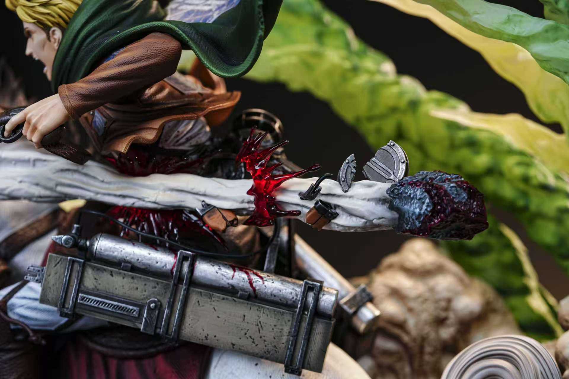 Model Power Studio Commander Erwin's Suicide Charge Attack on Titan