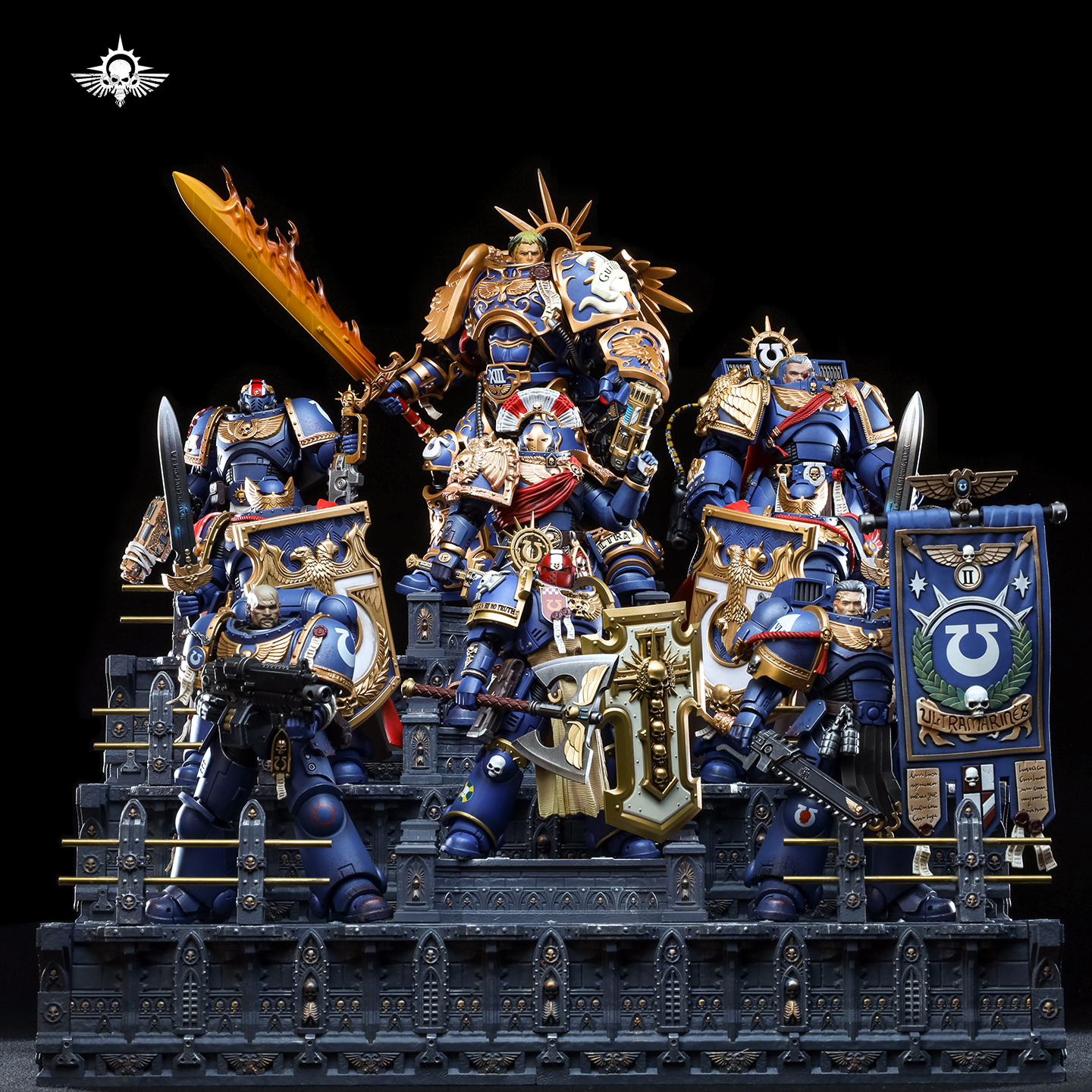 Xing Lan Gong Fang  1/12-1/18 Warhammer-style Muscle Mountain 2.0 Tiered Expandable Display Stand GT006 (Licensed)