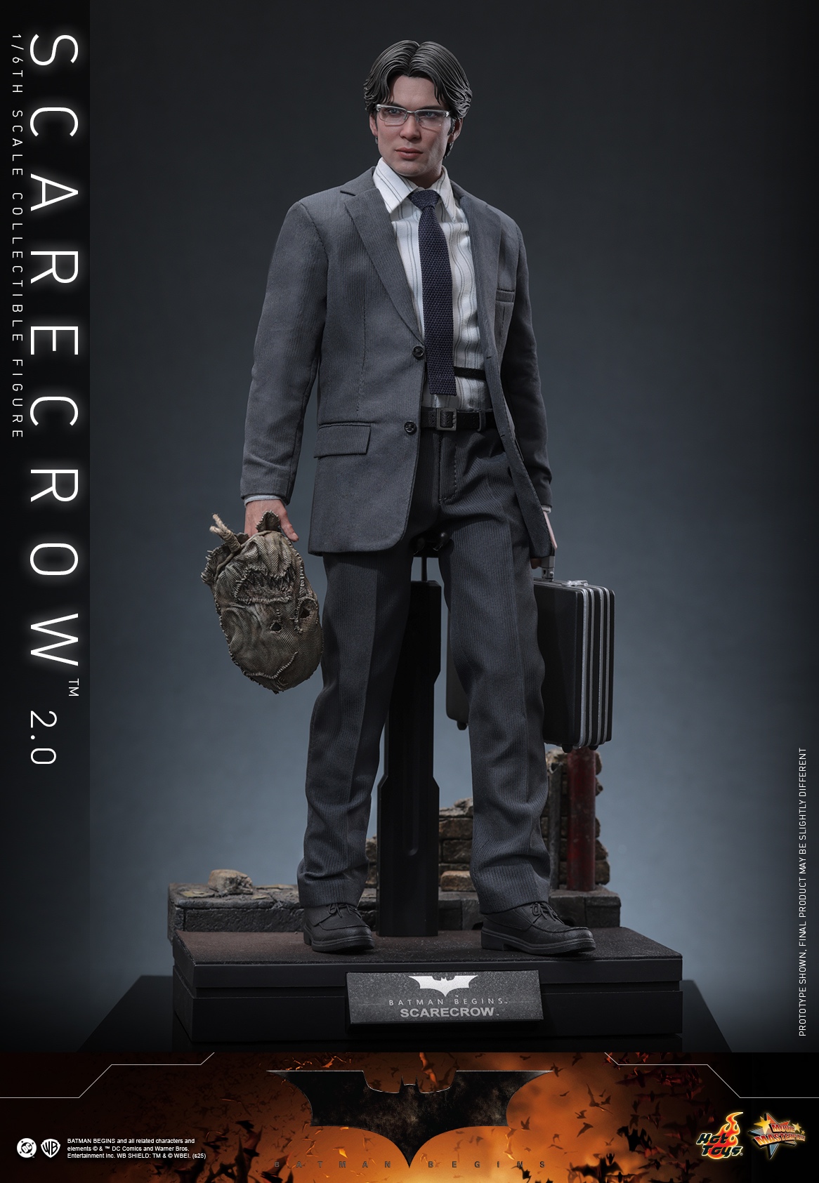 Hottoys - Scarecrow 2.0 Batman Begins 1/6 Scale Collectible Figure MMS801 (Licensed)