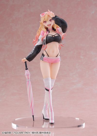ANIPLEX Studio - Sono Bisque Doll wa Koi o Suru Kitagawa Marin 1/7 Race Queen ver. (Licensed)
