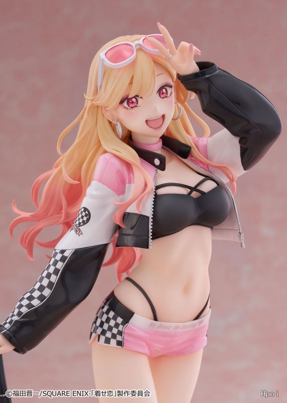 ANIPLEX Studio - Sono Bisque Doll wa Koi o Suru Kitagawa Marin 1/7 Race Queen ver. (Licensed)