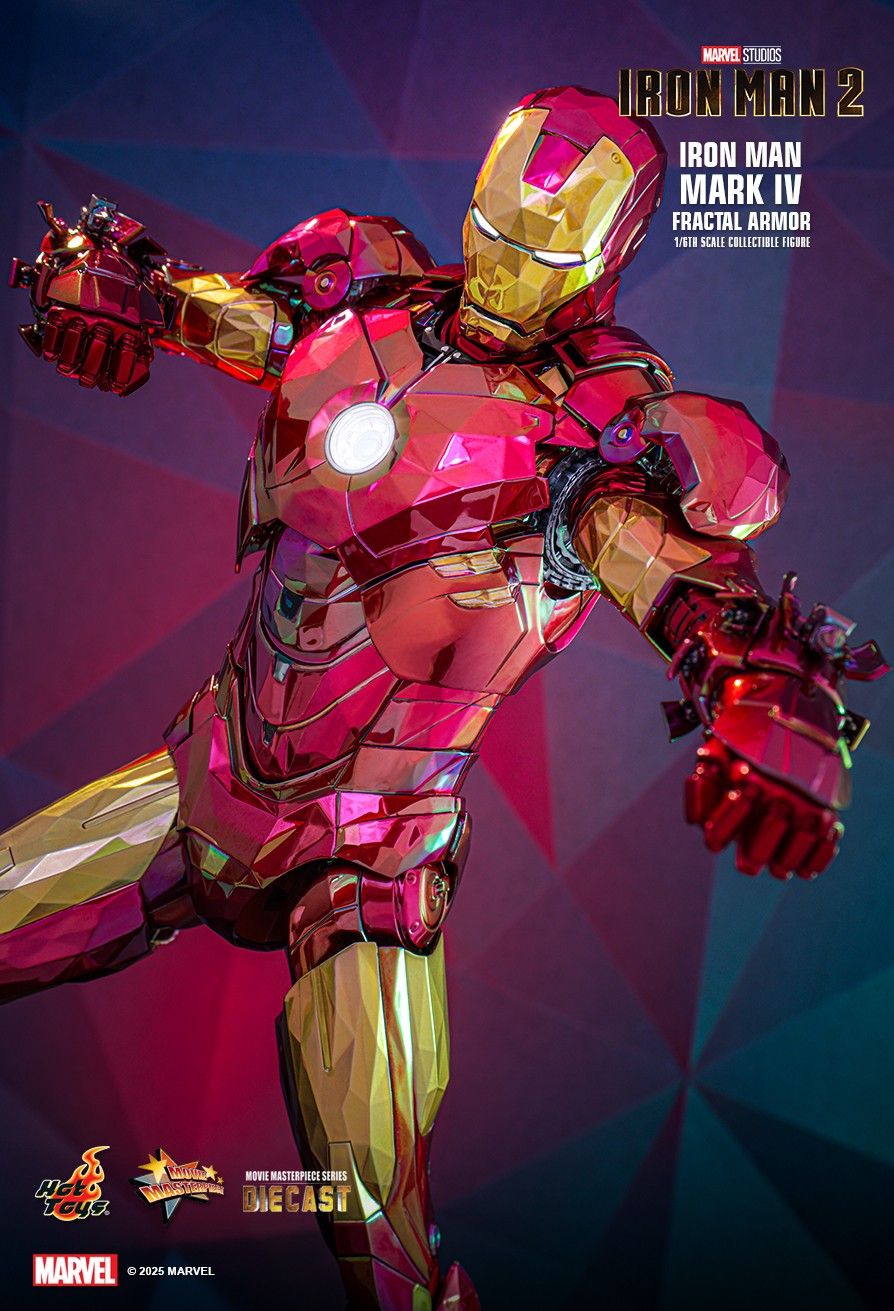 Hottoys - Marvel Iron Man 2 Iron Man Mark IV (Fractal Armor) 1/6th scale Collectible Figure MMS792D70 (Licensed)