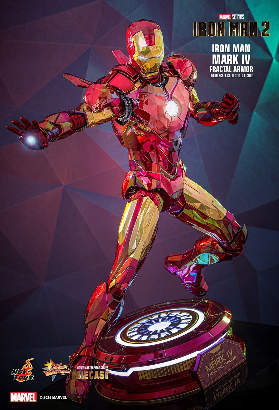 Hottoys - Marvel Iron Man 2 Iron Man Mark IV (Fractal Armor) 1/6th scale Collectible Figure MMS792D70 (Licensed)