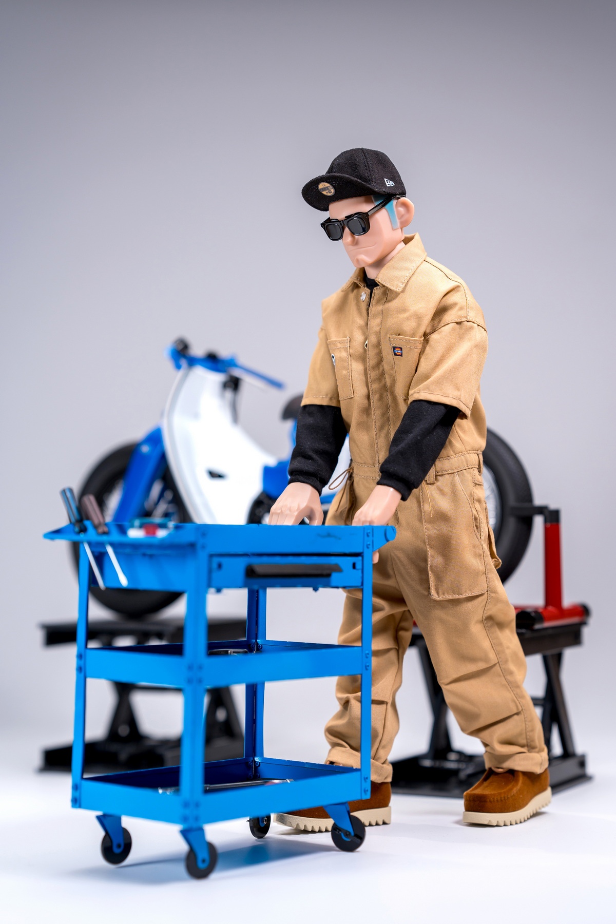 TrickyMan12 - Original 1/6 T.R.C Mechanic Figure 202502a/b & 202503(Licensed)