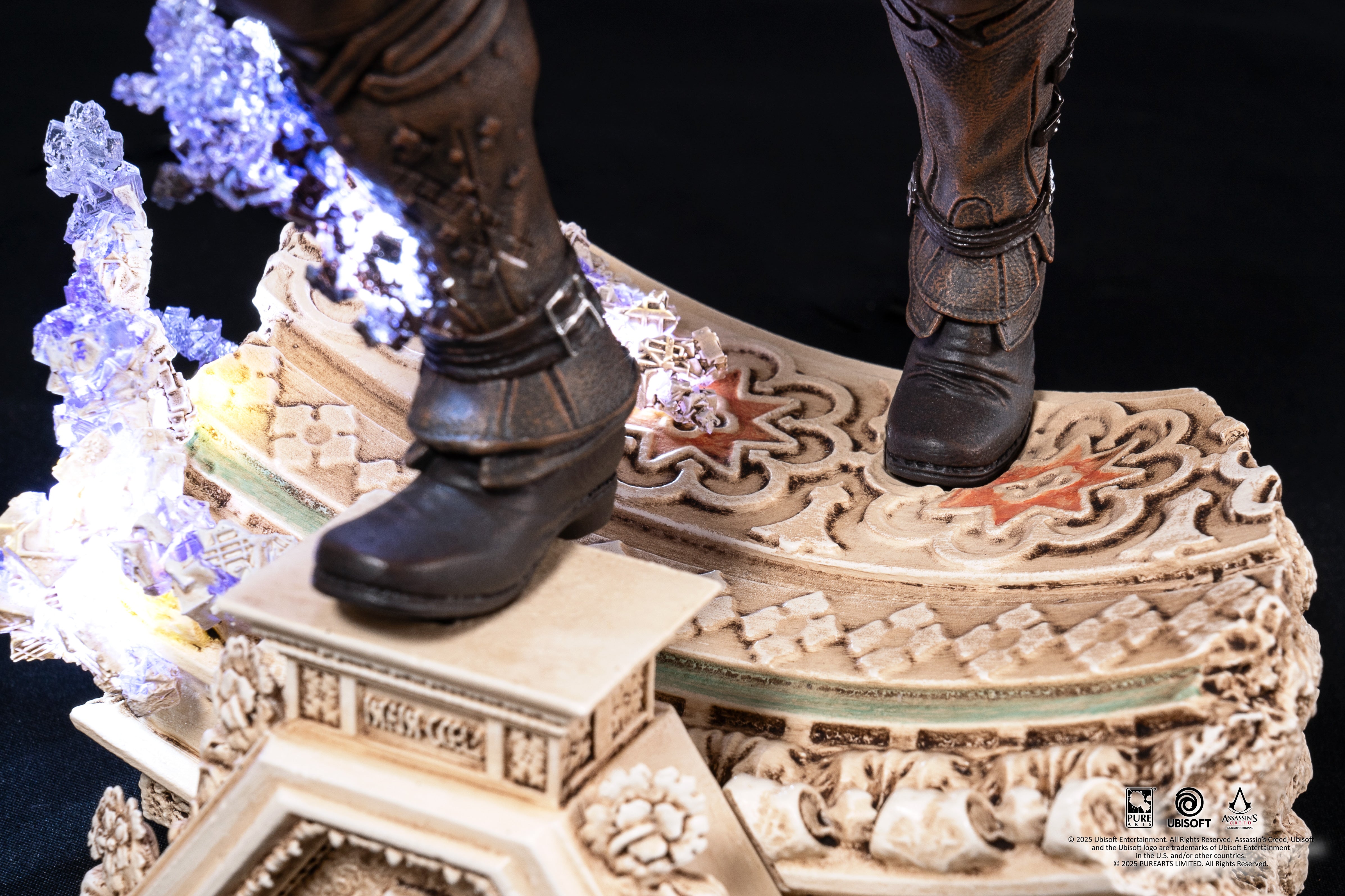 PURE ARTS Studio - Assassin Creed Animus Ezio 1/8 Scale Statue (Licensed)