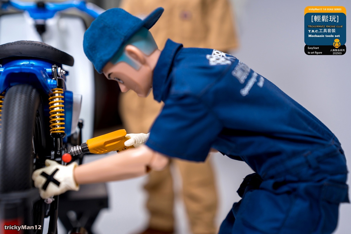 TrickyMan12 - Original 1/6 T.R.C Mechanic Figure 202502a/b & 202503(Licensed)