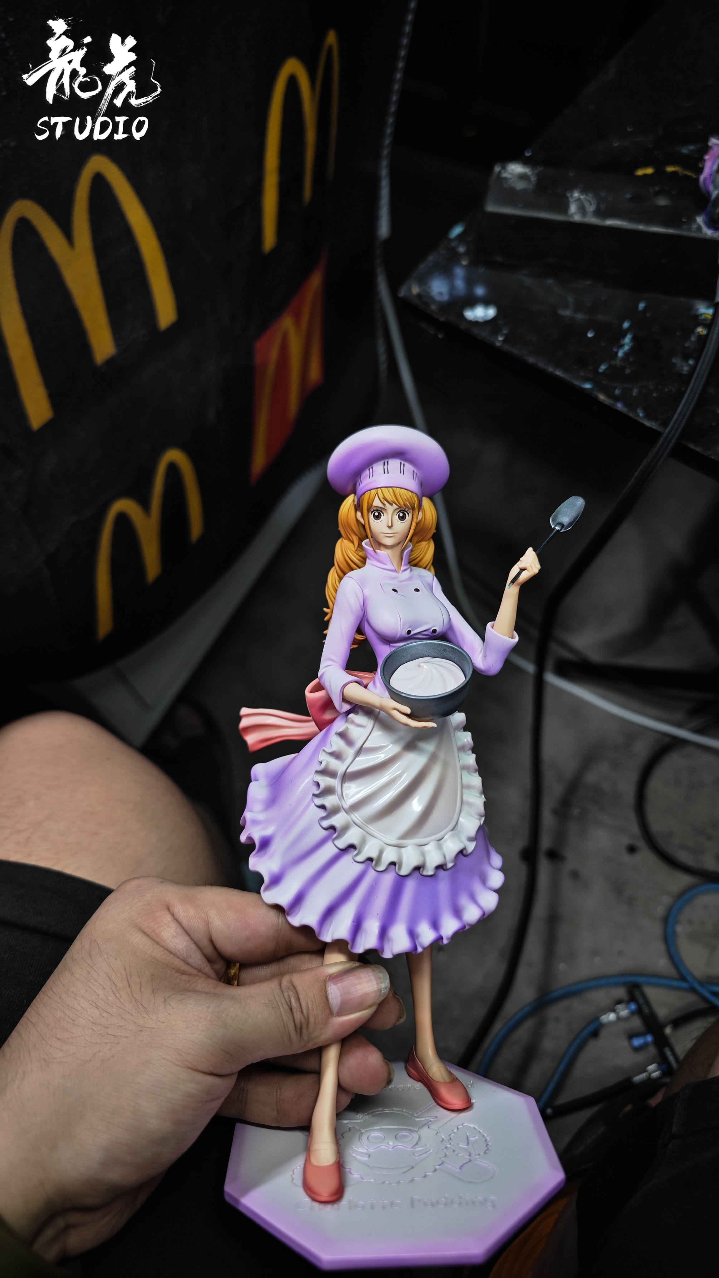 Long Hu Studio - One Piece Big Mom Pirates Series 01 Charlotte Pudding Statue(GK)