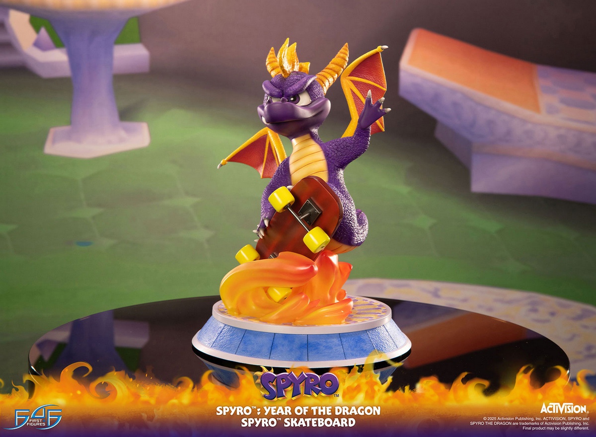 First 4 Figures - Spyro Year of the Dragon SpyroTM Skateboard (Licensed) Status(GK)