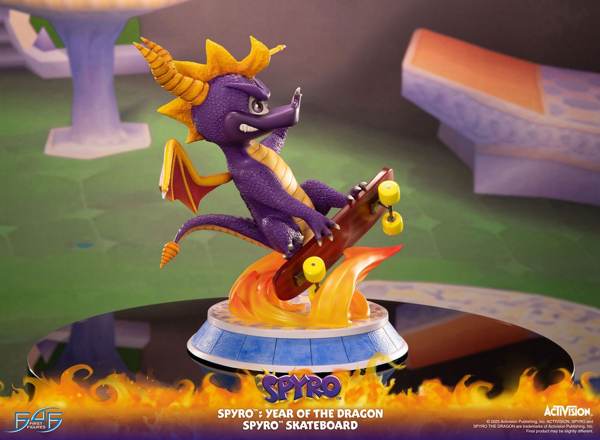 First 4 Figures - Spyro Year of the Dragon SpyroTM Skateboard (Licensed) Status(GK)