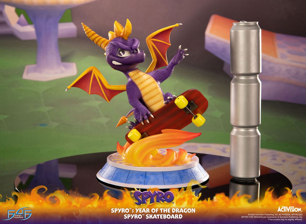 First 4 Figures - Spyro Year of the Dragon SpyroTM Skateboard (Licensed) Status(GK)