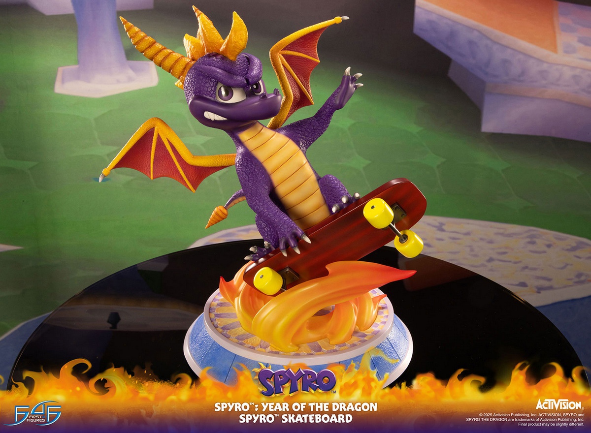 First 4 Figures - Spyro Year of the Dragon SpyroTM Skateboard (Licensed) Status(GK)