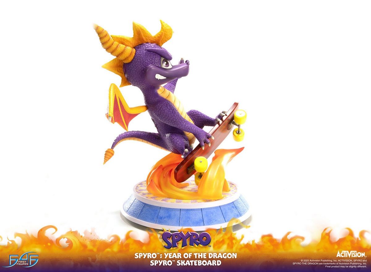 First 4 Figures - Spyro Year of the Dragon SpyroTM Skateboard (Licensed) Status(GK)