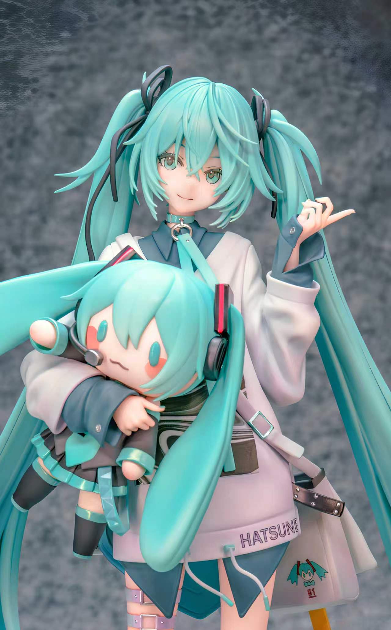 Fufu Studio Hatsune Miku Custom Painted Statue