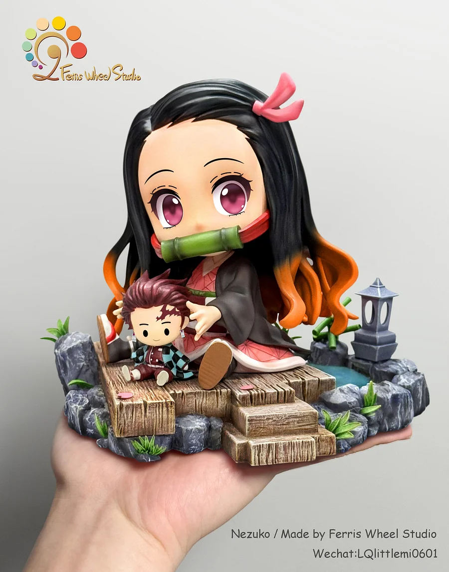 Ferris Wheel Studio - Tanjirou & Nezuko Statue