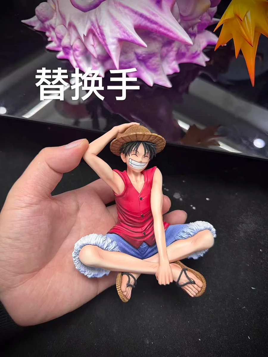 As Studio - Sitting Luffy Statue 