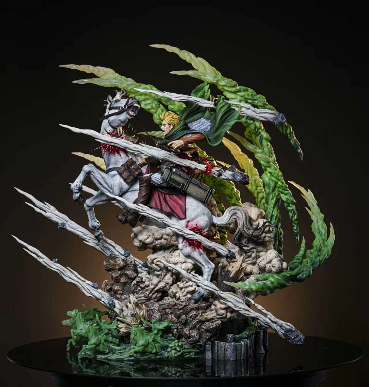 Model Power Studio Commander Erwin's Suicide Charge Attack on Titan