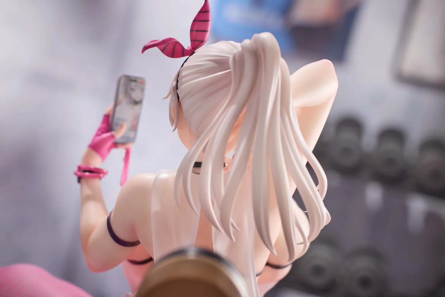 WILDMELODY - Chest Day Today! Licensed Statue 