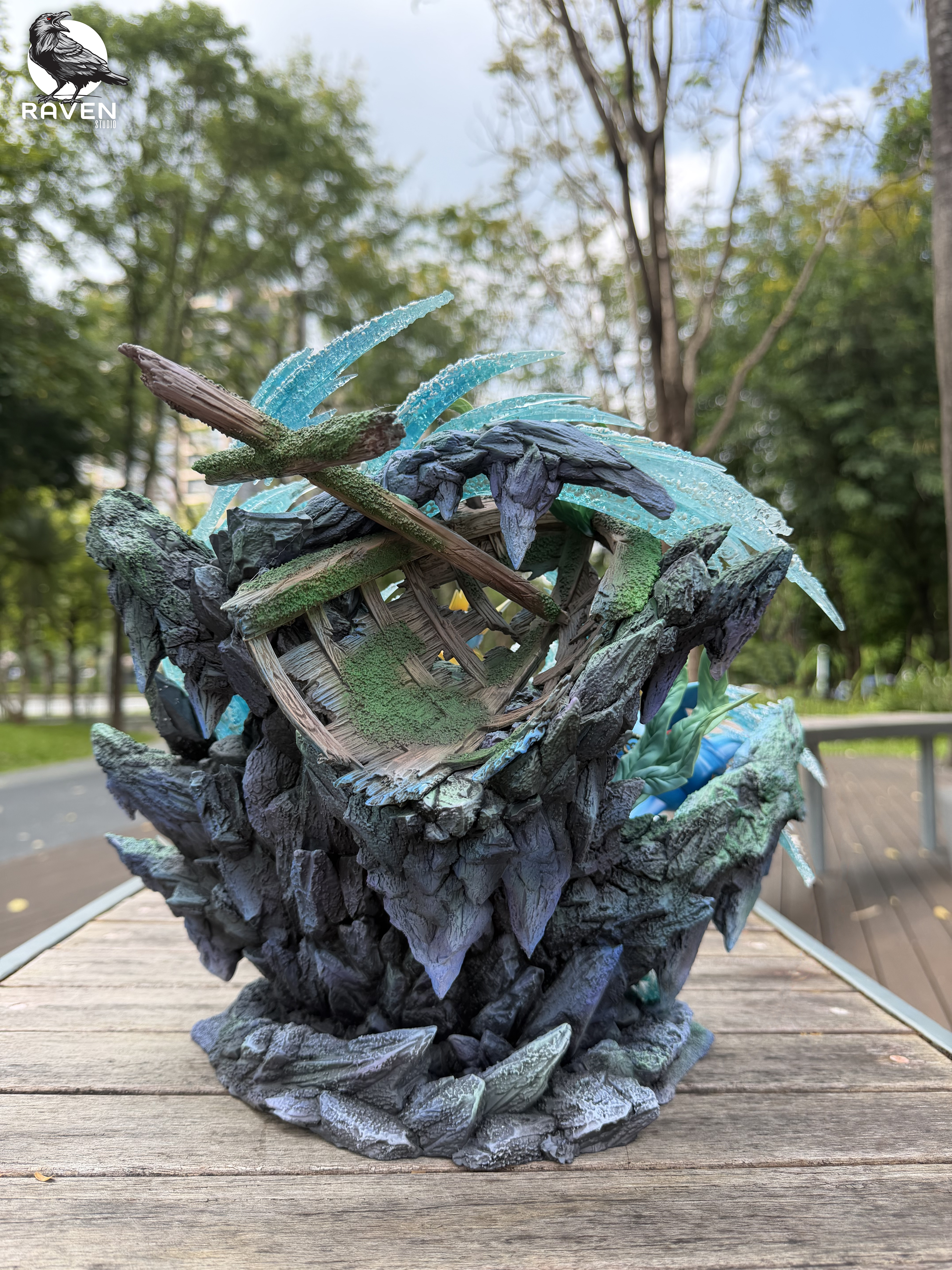 Raven Studio Sharpedo Evolution Series Statue