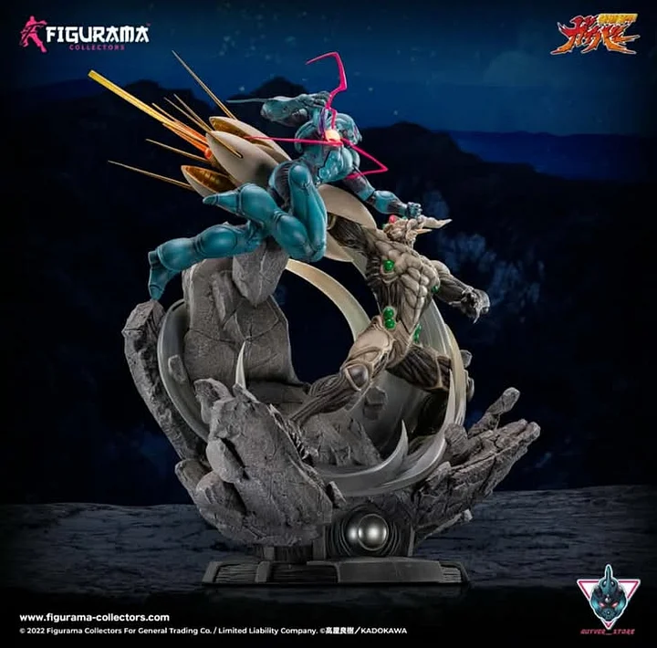 Guyver Store X Figurama Collectable - Guyver 1 vs Guyot with LED  Statue