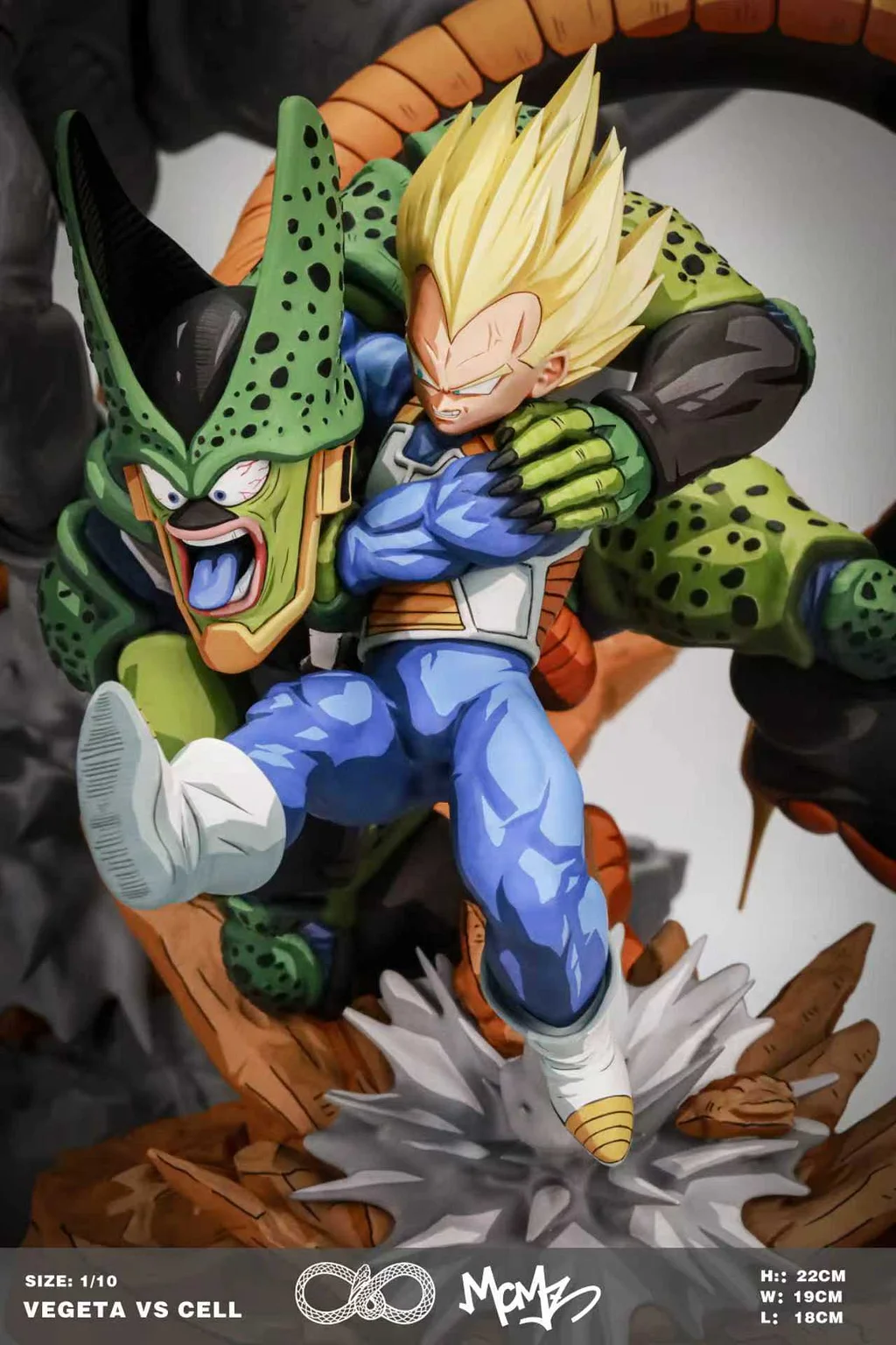 Boundless Blank Studio - Cell VS Vegeta Manga Color Dragon Ball Statue