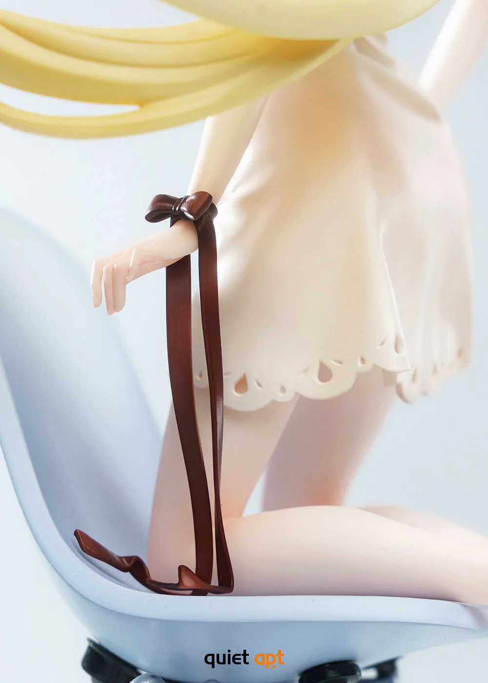 QuietArt Studio - Oshino Shinobu Kizumonogatari Statue 
