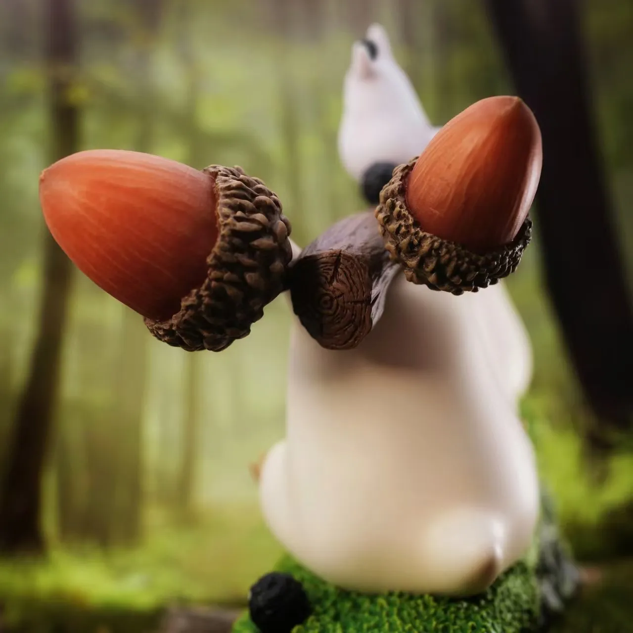 LongMiao Studio - My Neighbor Totoro - Moving Acorn Chibi Totoro  Statue (GK)