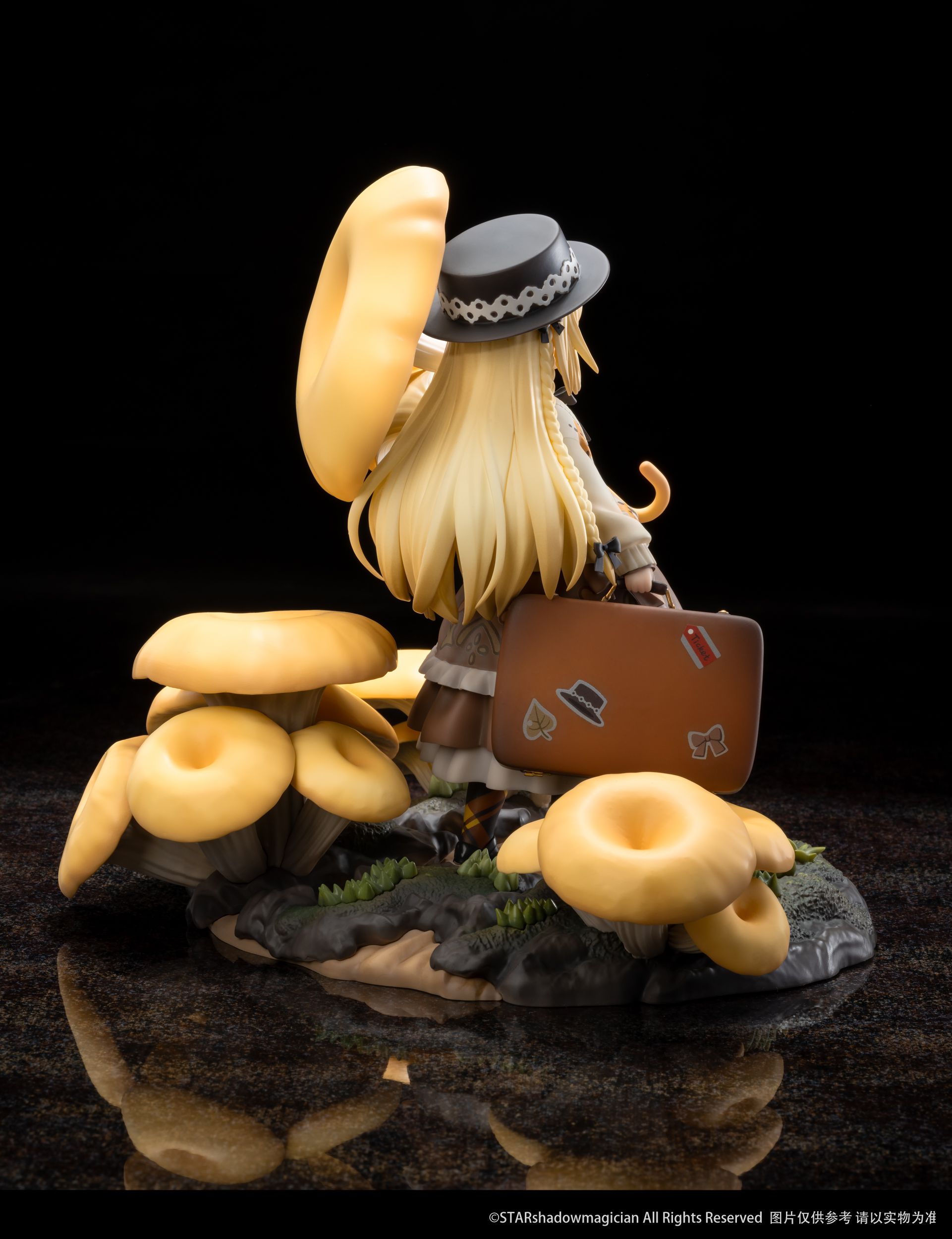 Pre-order Reverse Mushroom Girl Series · No.3 Golden Top Side Ear, Official Limited Edition Figure Statue Model-Statue Master