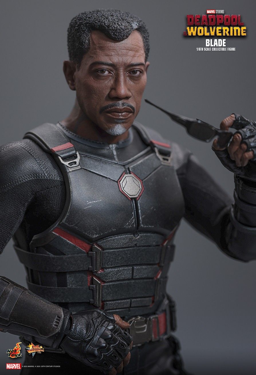 Hottoys - Marvel Deadpool & Wolverine Blade 1/6th scale Collectible Figure MMS791 (Licensed)-Statue Master