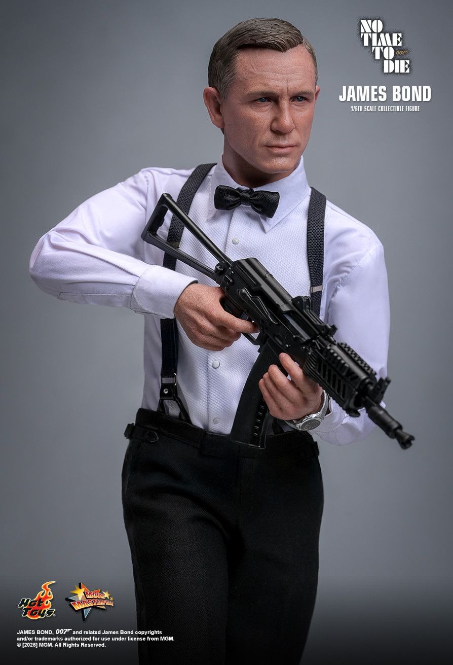 Hottoys - No Time To Die James Bond 1/6th scale Collectible Figure (Licensed)