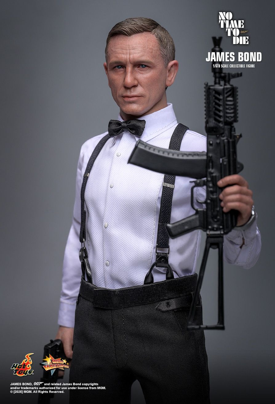 Hottoys - No Time To Die James Bond 1/6th scale Collectible Figure (Licensed)