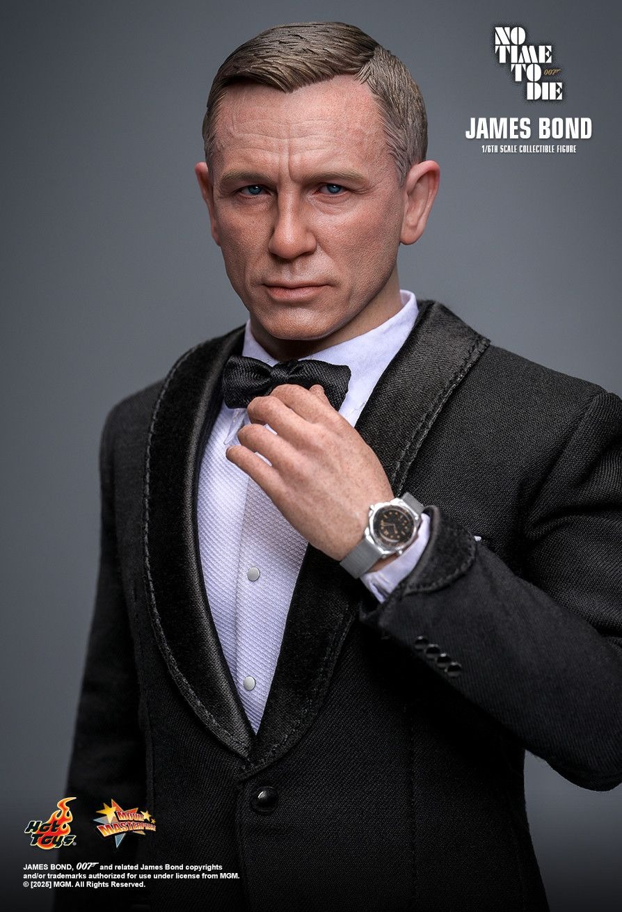 Hottoys - No Time To Die James Bond 1/6th scale Collectible Figure (Licensed)