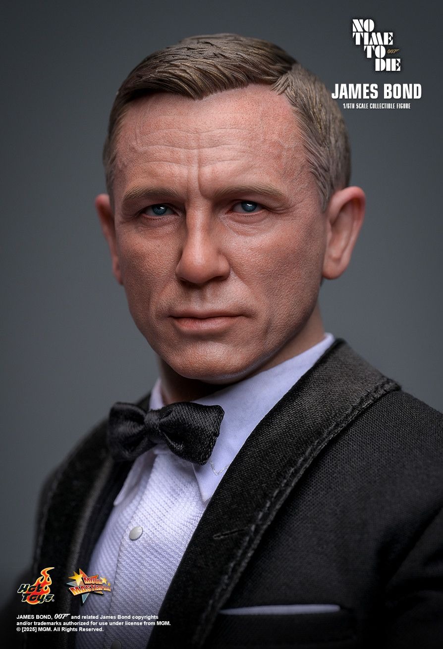 Hottoys - No Time To Die James Bond 1/6th scale Collectible Figure (Licensed)