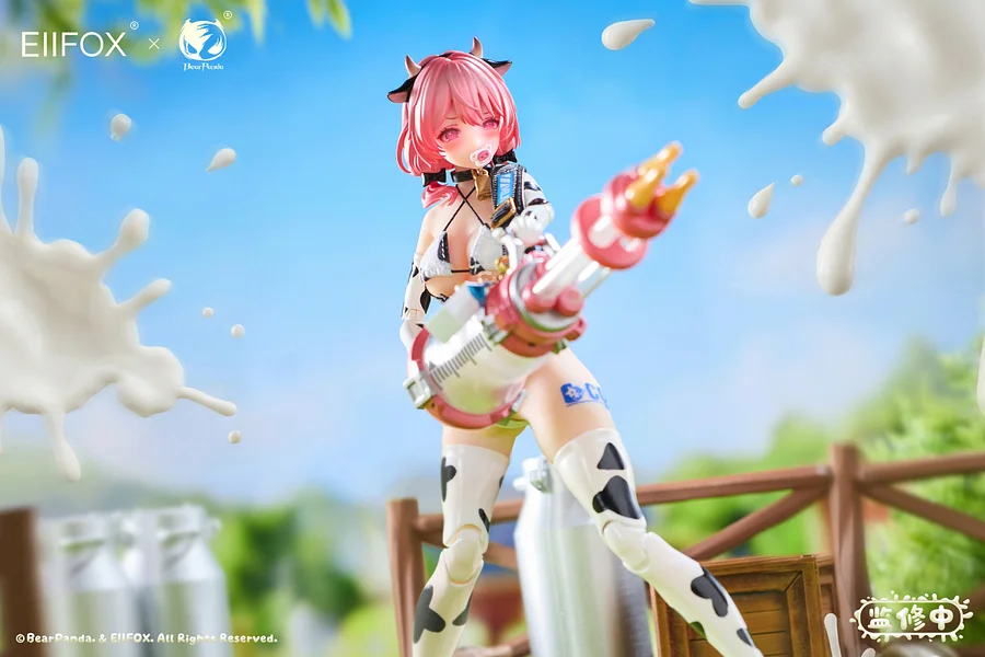 EIIFOX X BearPanda - Milk Cow MOMO Action Figure Licensed
