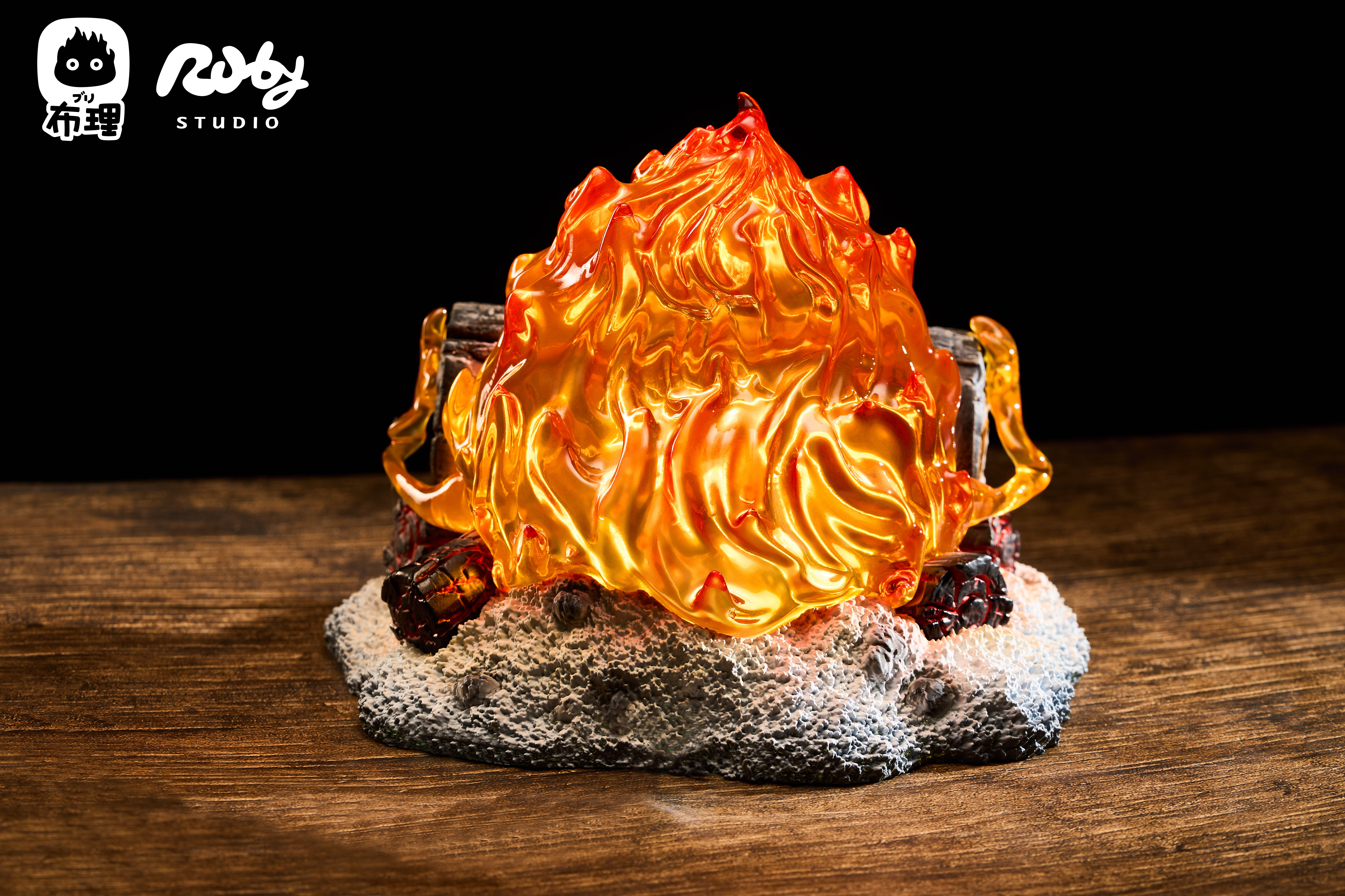 Ruby ​​Studio & Buri Studio - Howl's Moving Castle Calcifer Night Light Statue(GK)