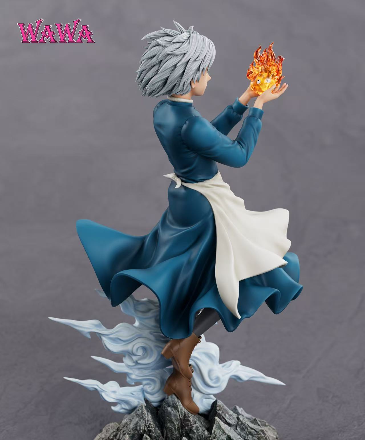 wawa studio Howl's Moving Castle: Sophie Calcifer statue