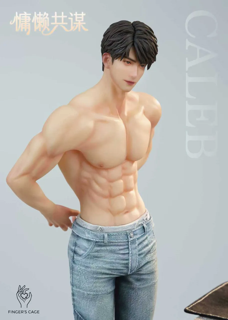 Finger's Cage Studio - Caleb Chef Love and Deepspace Statue