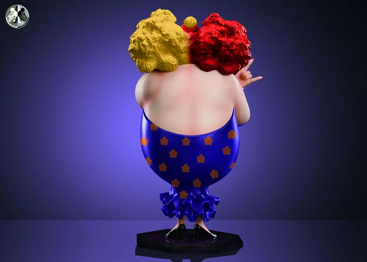 Clone Studio - One Piece Donquixote Pirates series Machvise Giolla Gladius 1/6 Statue(GK)