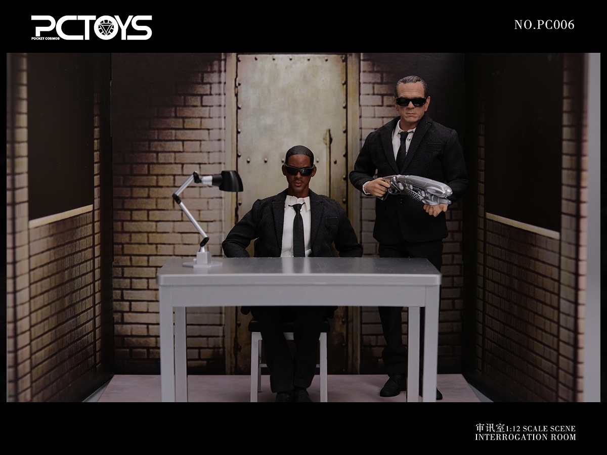 PCTOYS Studio - DC 1/12 Joker vs. Batman Confrontation Scene Desk & Chair Set PC006