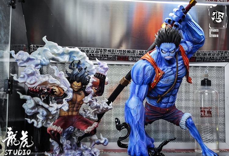 Long Hu Studio - One Piece Nightmare Luffy Statue(GK)