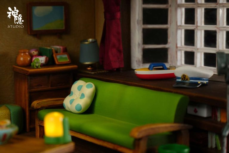 Shen Yin Studio - Ponyo on the Cliff Food Series Three Minutes of Happiness Statue(GK)