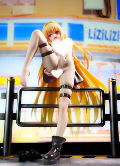 ZTR Studio - Golden Darkness To LOVE-Ru Statue 