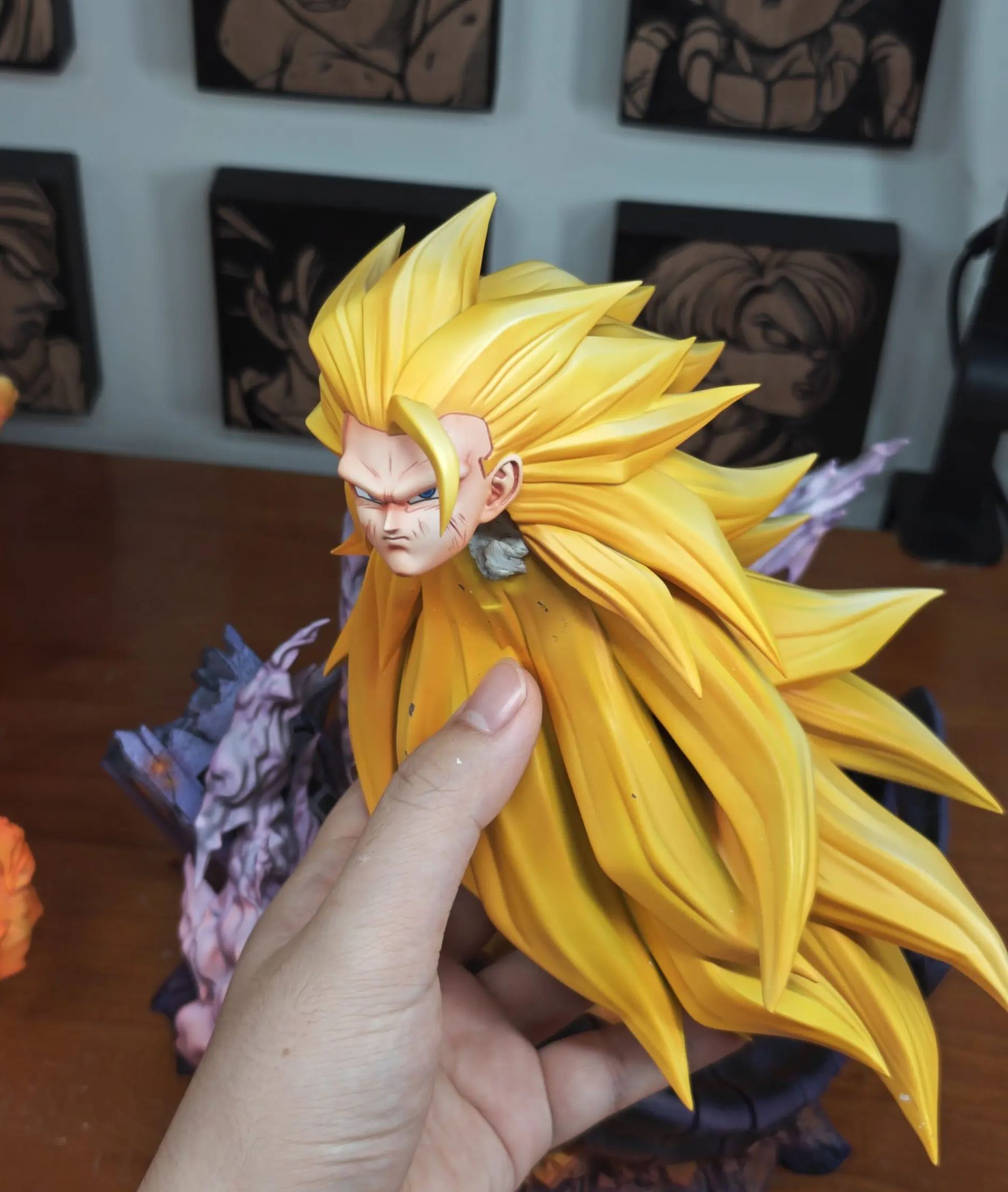 FXW Studio - Super Saiyan 3 Goku Dragon Ball Statue 