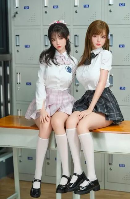 HSDoll - 135cm Height Articulated Premium Custom Silicone Doll (Licensed)Statue