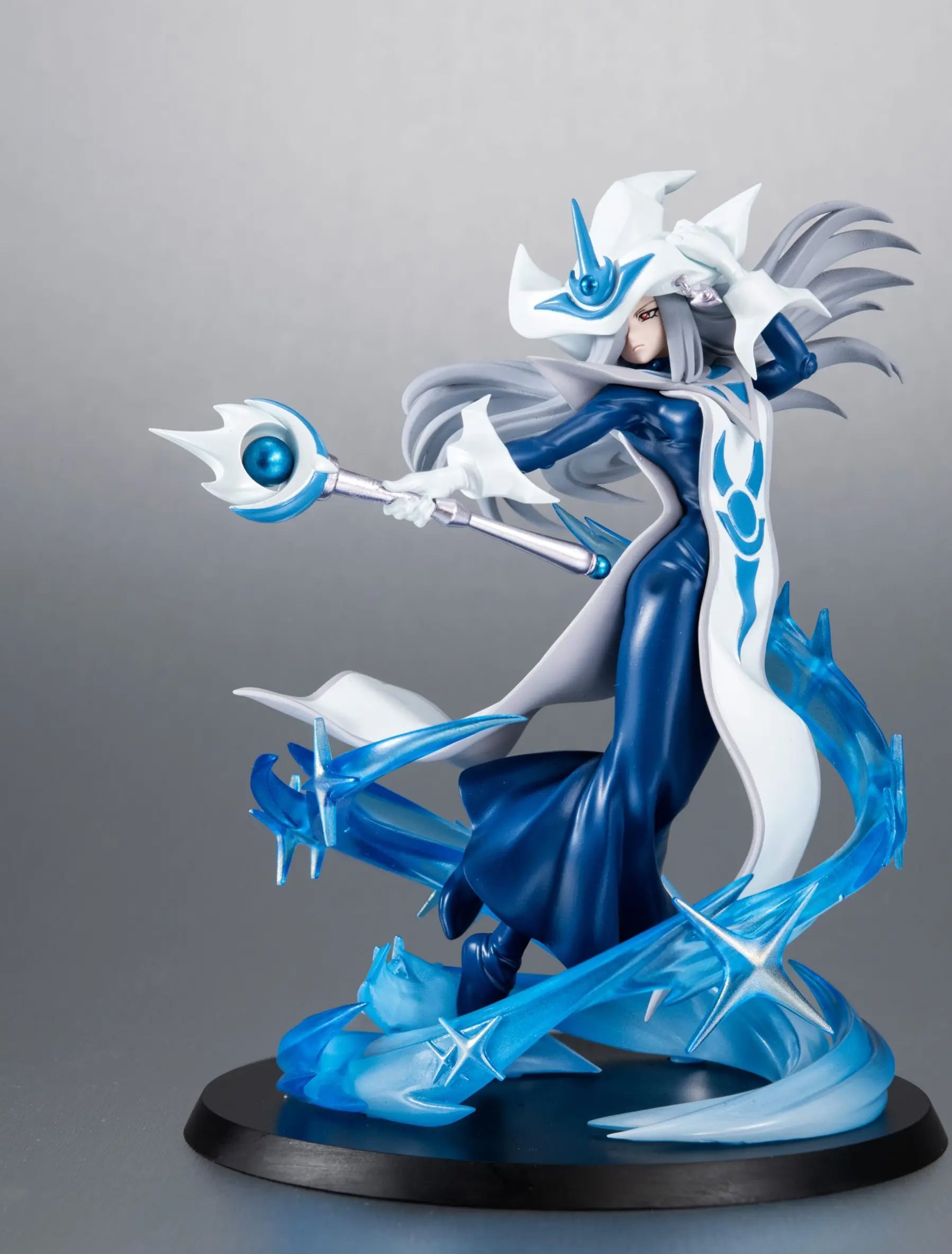 MegaHouse - MONSTERS CHRONICLE Yu-Gi-Oh! Duel Monsters Dark Magician X Silent Magician Complete Figure (Licensed)Statue 