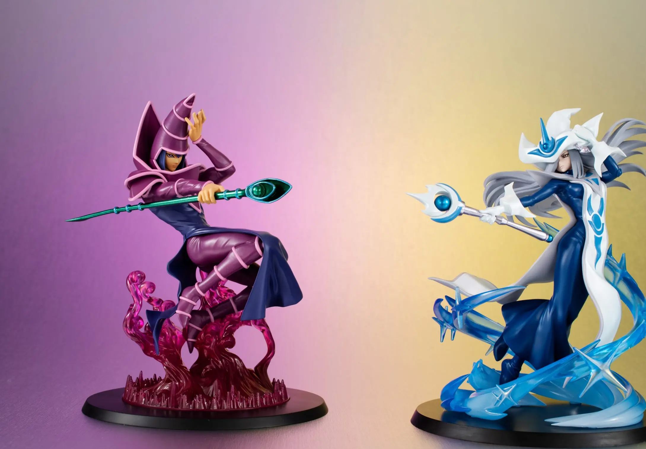 MegaHouse - MONSTERS CHRONICLE Yu-Gi-Oh! Duel Monsters Dark Magician X Silent Magician Complete Figure (Licensed)Statue 