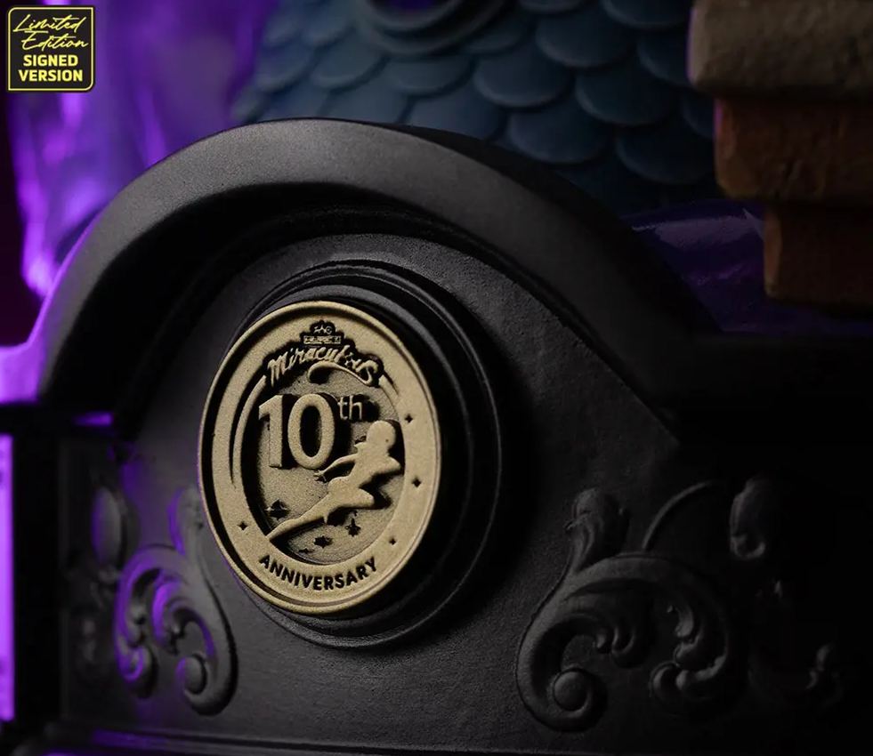 Iron Studio - Lady Bug and Cat Noir Miraculous 10th Anniversary Signed Edition - Deluxe Art Scale 1/10 Statue (Licensed)