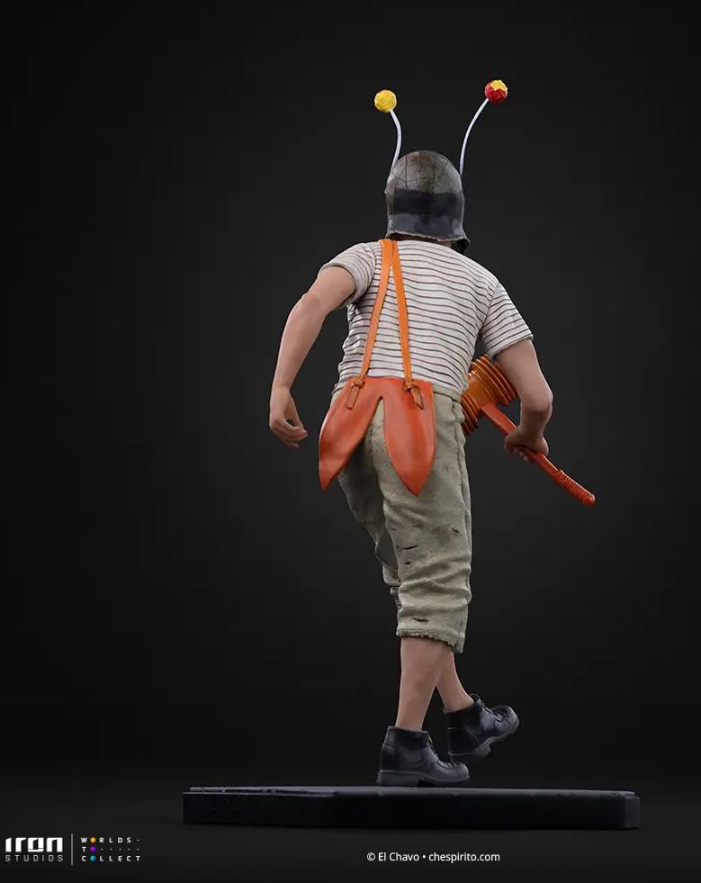 Iron Studio - Chaves (Chapolin Version) - Chaves - Art Scale 1-10 Statue TELCHV132925-10 Licensed