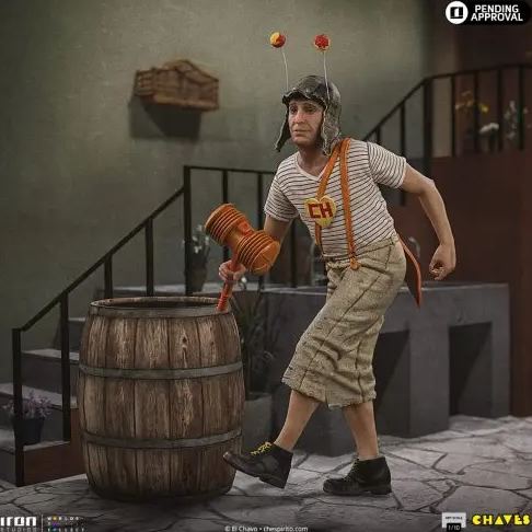 Iron Studio - Chaves (Chapolin Version) - Chaves - Art Scale 1-10 Statue TELCHV132925-10 Licensed