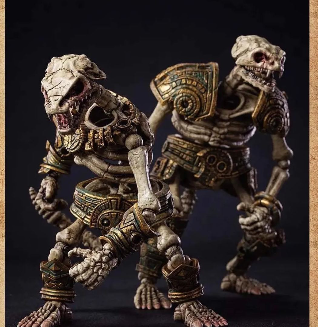 YOTOTOY - Skeletal Snake-Man Set Licensed Statue 